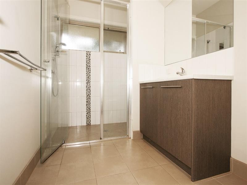 2/49 Albert Hill Road, Lilydale VIC 3140