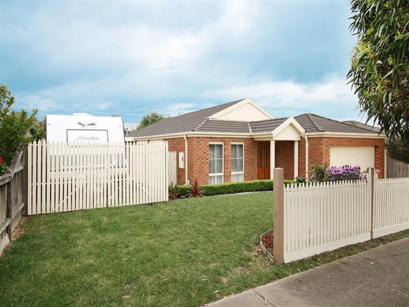 14 Regency Rise, Chirnside Park VIC 3116