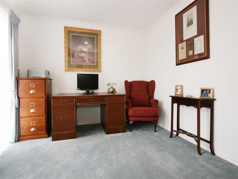 14 Regency Rise, Chirnside Park VIC 3116