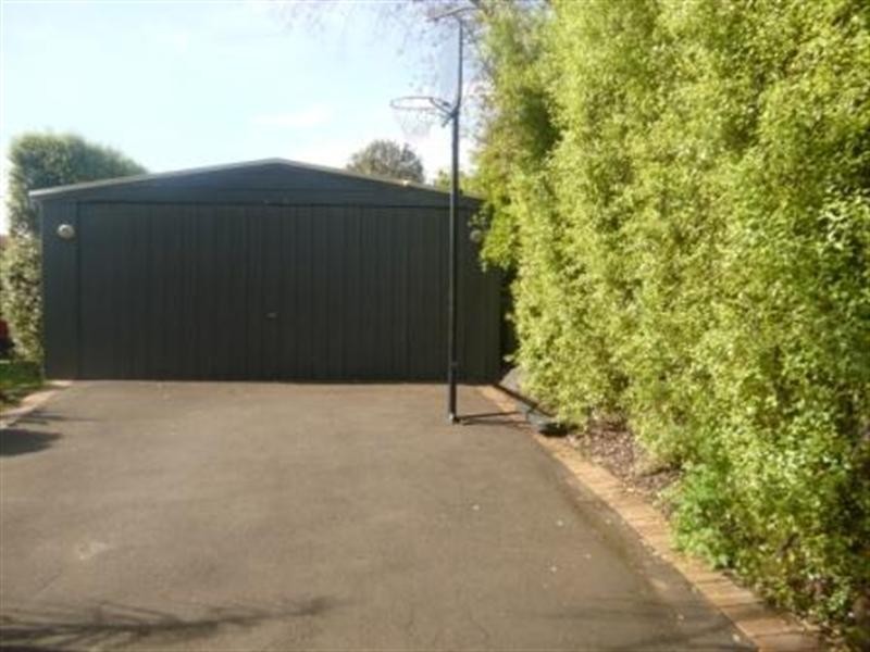 18 Harvest Drive, Chirnside Park VIC 3116