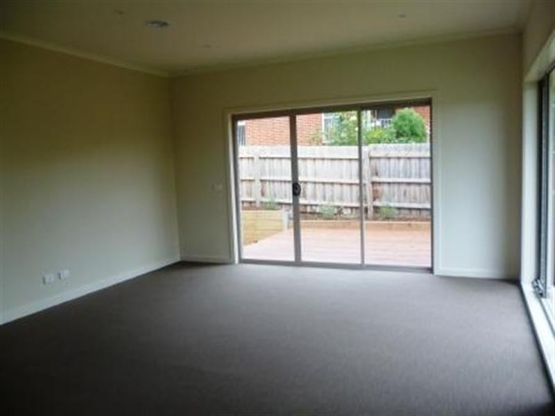 1/7 Nicholas Street, Lilydale VIC 3140