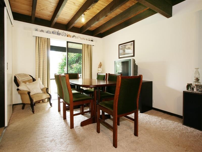 11 Roseman Road, Chirnside Park VIC 3116