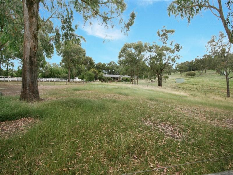 20 Cormilio Drive, Wandin North VIC 3139