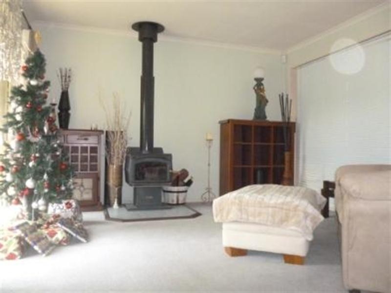 13 Yolanda Court, Kilsyth VIC 3137