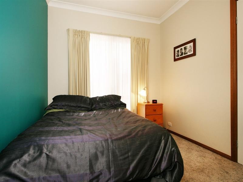 34 Cairncroft Avenue, Launching Place VIC 3139