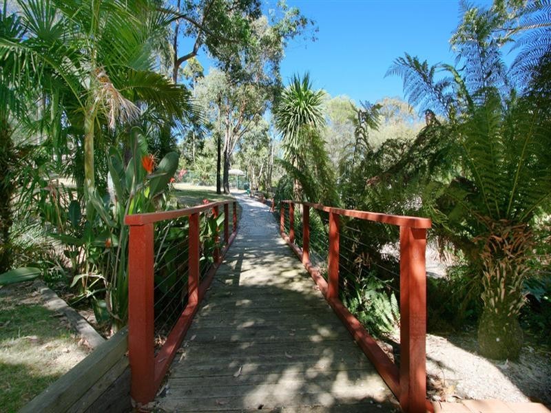 34 Cairncroft Avenue, Launching Place VIC 3139