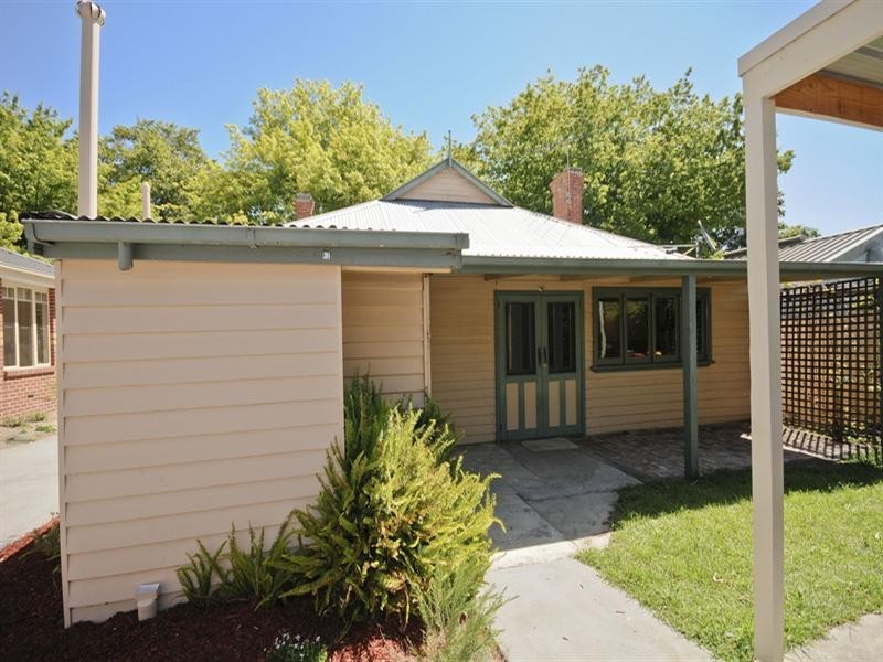 1 Gloria Close, Healesville VIC 3777