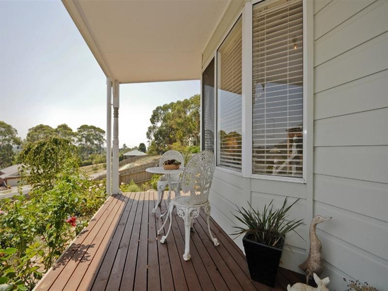 20 Sirocco Court, Wandin North VIC 3139