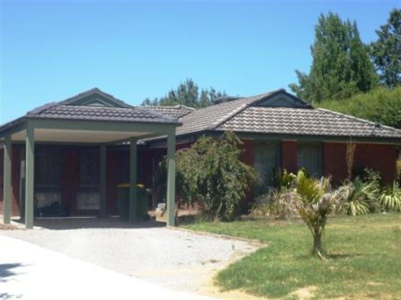 50 Winnetka Drive, Lilydale VIC 3140