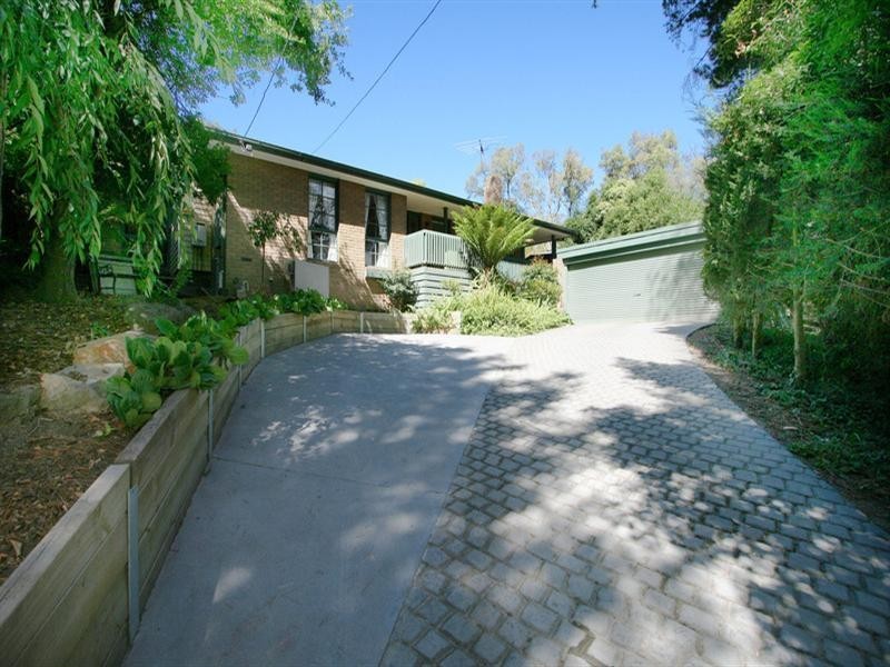 3 Priestley Crescent, Mount Evelyn VIC 3796