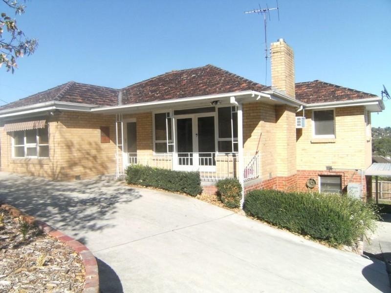 11 Mont Vue, Lilydale VIC 3140
