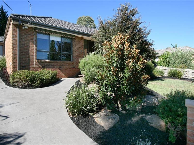 31 Meadowgate Drive, Chirnside Park VIC 3116