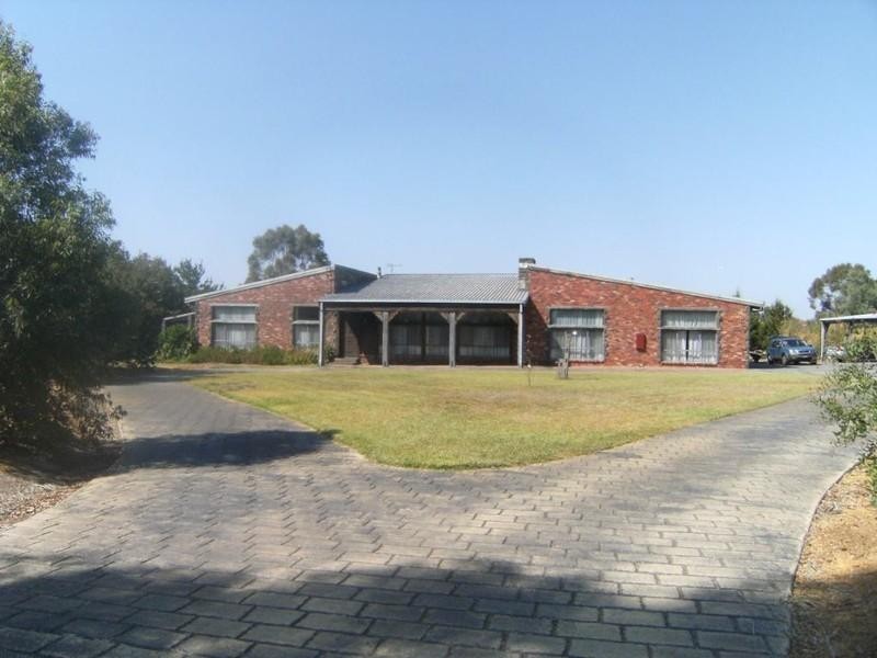 165 Wildwood Road, Bulla VIC 3428