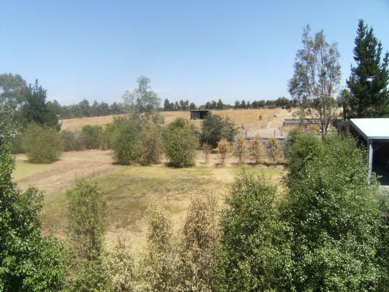 165 Wildwood Road, Bulla VIC 3428