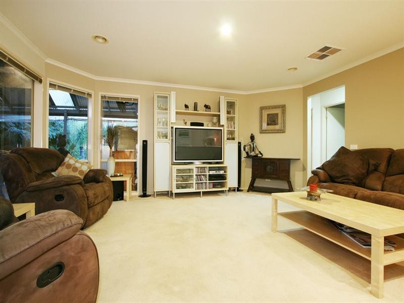 9 Baystone Place, Lilydale VIC 3140