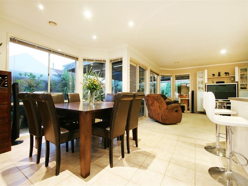 9 Baystone Place, Lilydale VIC 3140