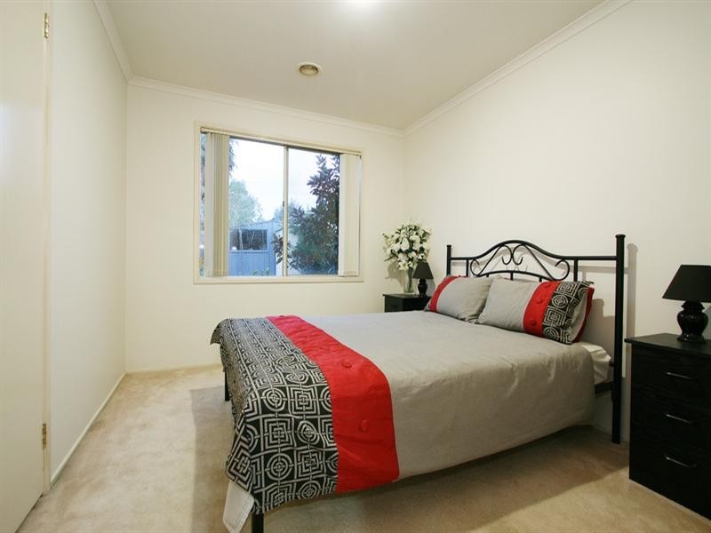 9 Baystone Place, Lilydale VIC 3140