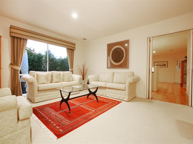 8 Parkside Close, Lilydale VIC 3140
