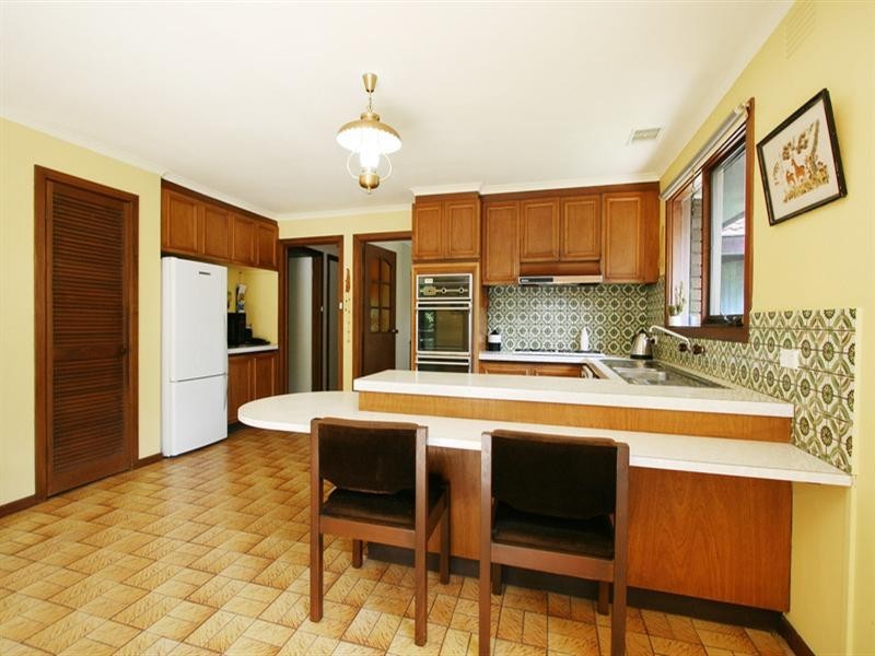 11 Summit Road, Lilydale VIC 3140