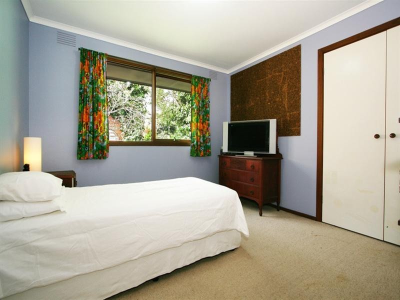 11 Summit Road, Lilydale VIC 3140