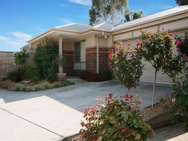 3/7-9 Sacha Court, Yarra Glen VIC 3775