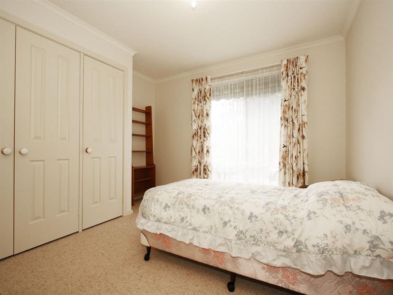 17 Kyra Close, Lilydale VIC 3140