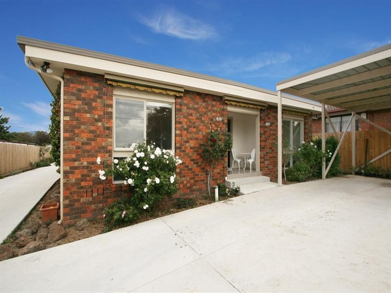 1/13 Slevin Street, Lilydale VIC 3140