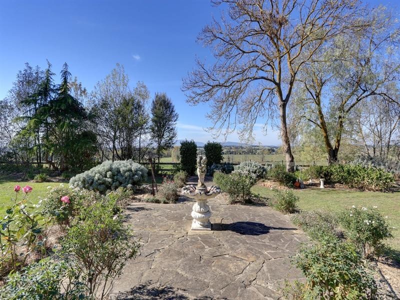 20-22 MacIntyre Lane, Yering VIC 3770