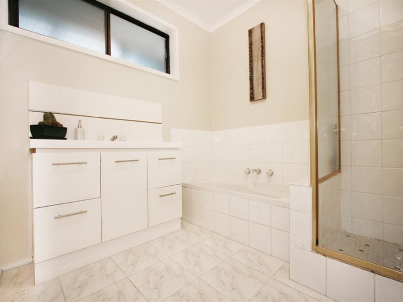 8 Campus Gate, Chirnside Park VIC 3116