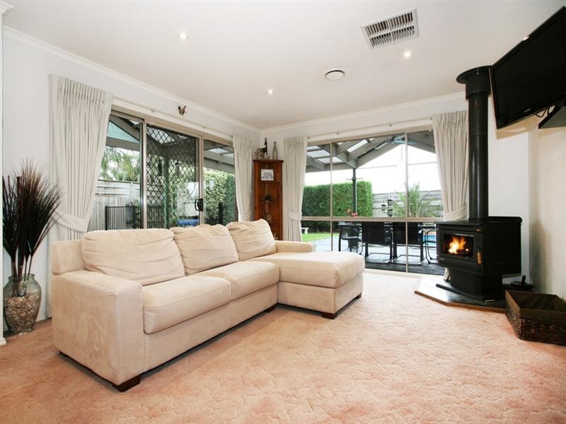 75 Nimblefoot Way, Lilydale VIC 3140