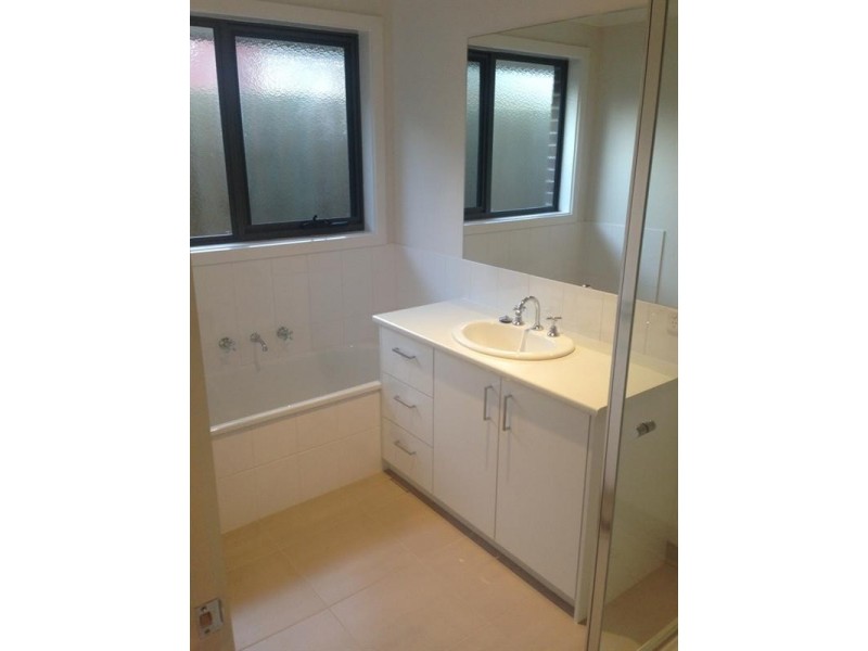 2/38 Humber Road, Croydon North VIC 3136