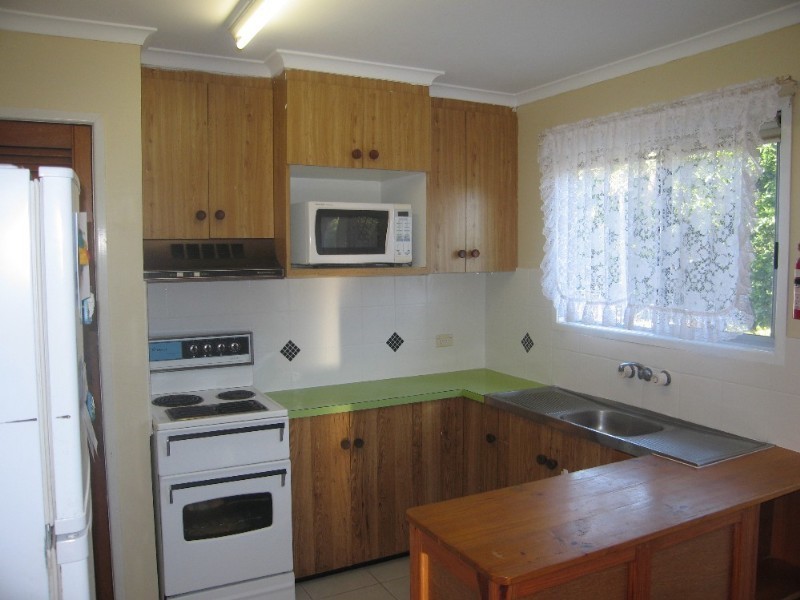 14 Amanda Drive, Andergrove QLD 4740