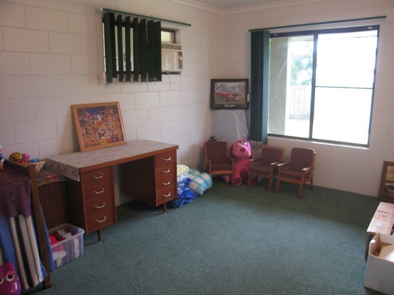 1 Floods Drive, Mackay QLD 4740