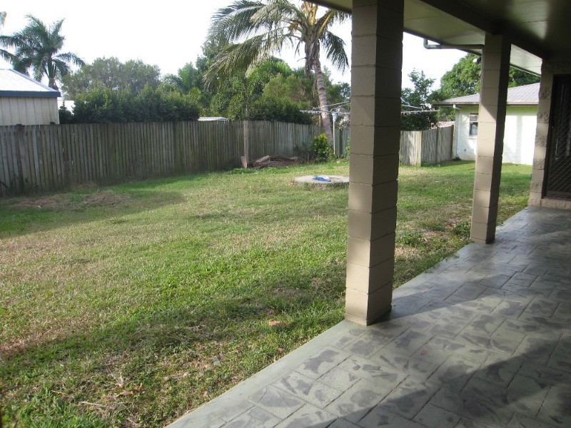 1 Floods Drive, Mackay QLD 4740