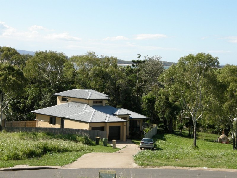 12 Sailaway Drive, Eimeo QLD 4740