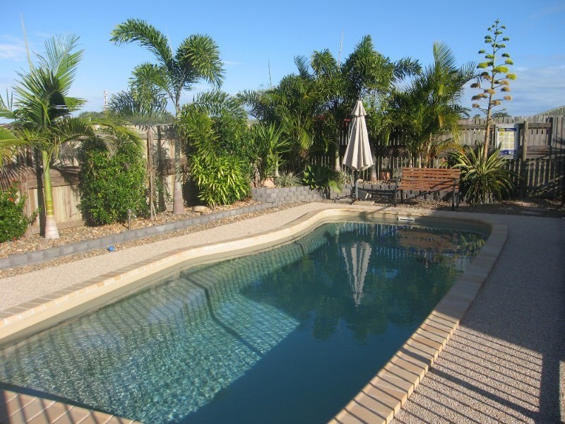 25 Lois Street, Mount Pleasant QLD 4740