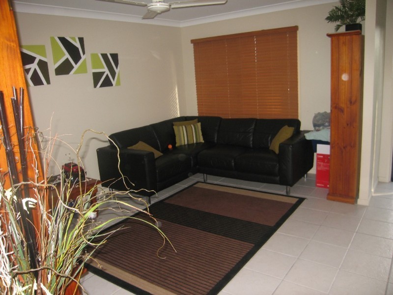 25 Lois Street, Mount Pleasant QLD 4740