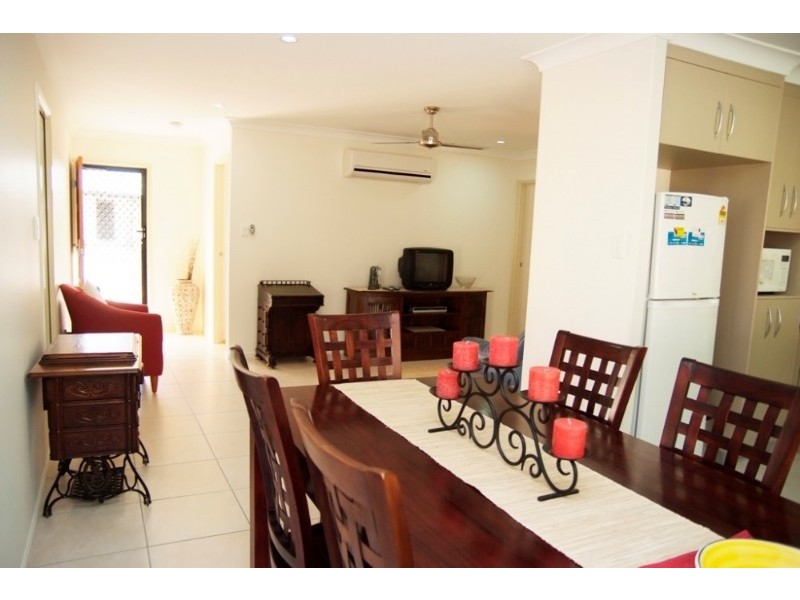 4/11 Tramontana Street, Andergrove QLD 4740