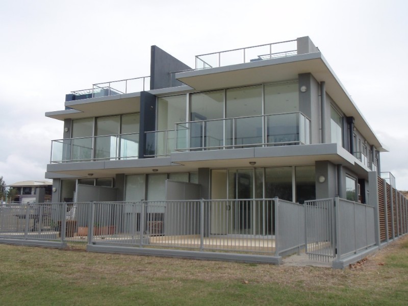 3/19 Marina Beach Parade, Mackay Harbour QLD 4740