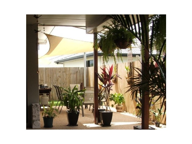13 Rosemoor Court, Glenella QLD 4740