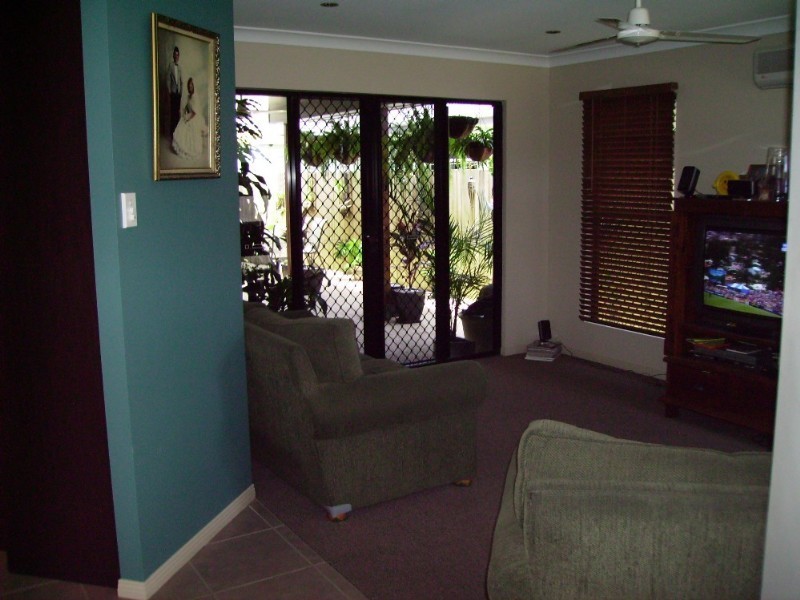13 Rosemoor Court, Glenella QLD 4740