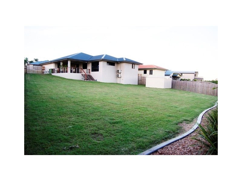 23 Manning Street, Rural View QLD 4740