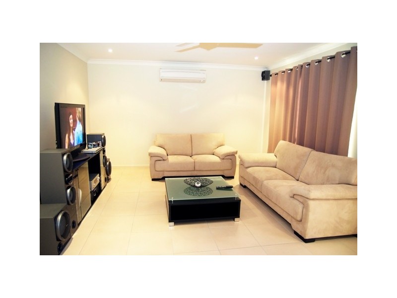 23 Manning Street, Rural View QLD 4740