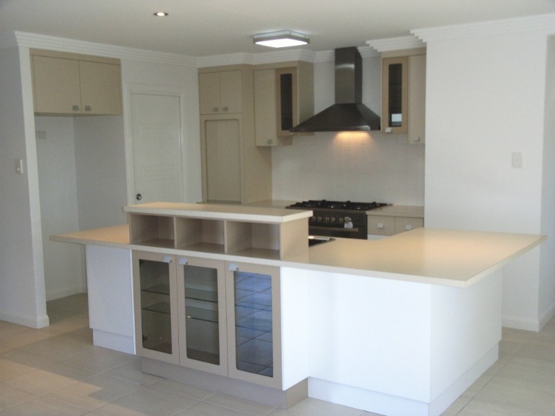 11 Sunita Drive, Andergrove QLD 4740