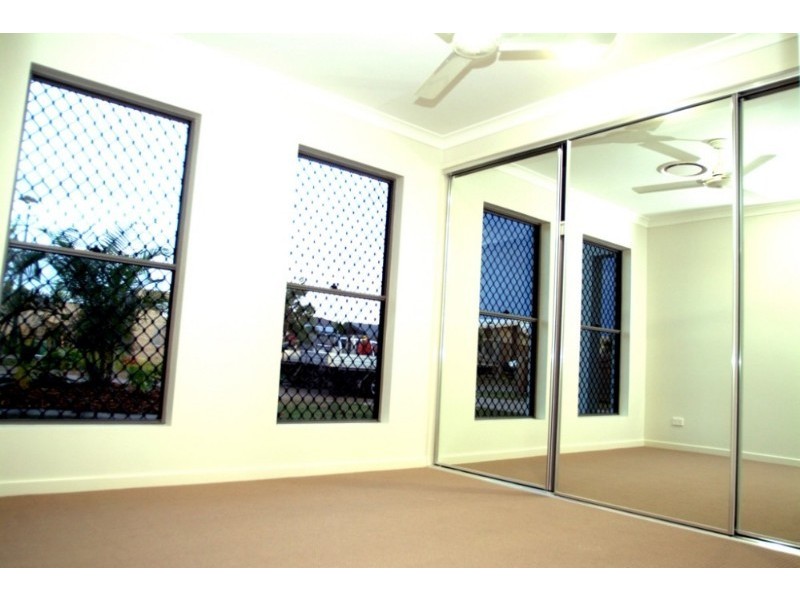 12 Rosemoor Court, Glenella QLD 4740