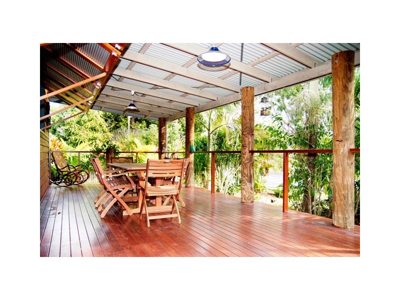 12 Mango Avenue, Eimeo QLD 4740