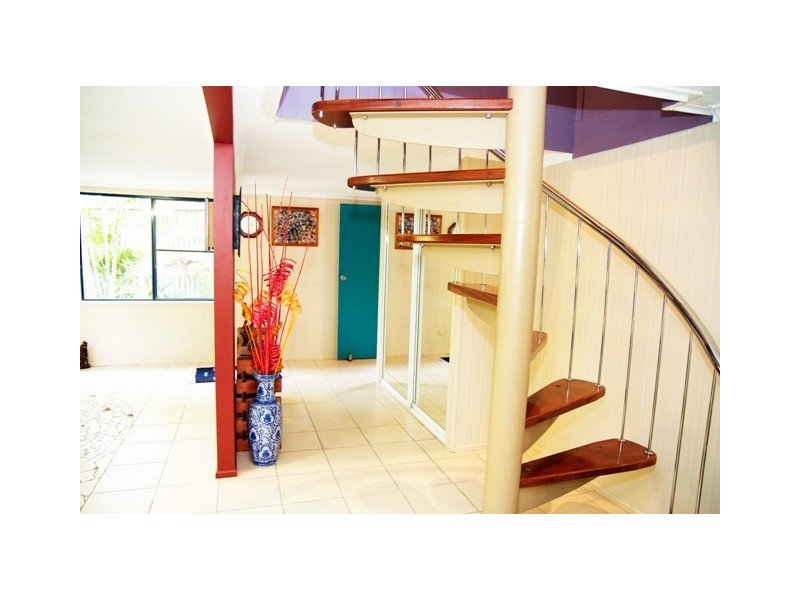 12 Mango Avenue, Eimeo QLD 4740
