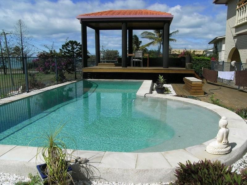 9 Crichton Street, Sarina Beach QLD 4737