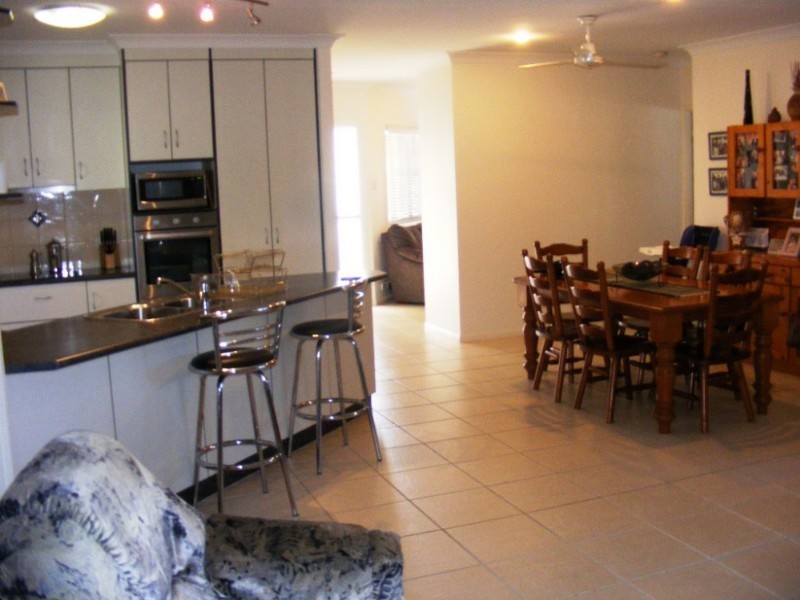 51 Bridge Road, South Mackay QLD 4740