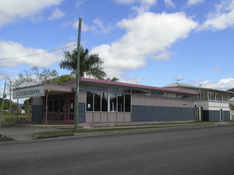 1 Leslie Street, Sarina QLD 4737